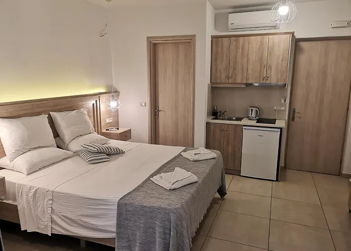 Apart-hotel Porfyris And Cárpatos