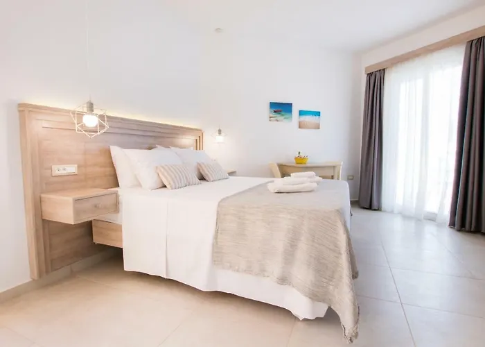 Porfyris And Apart-hotel