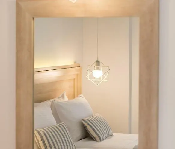 Apart-hotel Porfyris And 4*