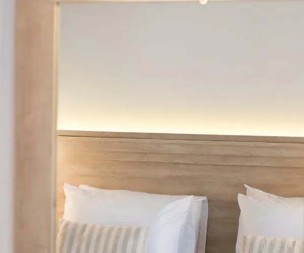 Porfyris And Apart-hotel 4*