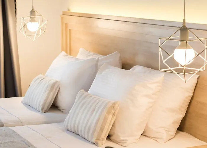 Apart-hotel Porfyris And