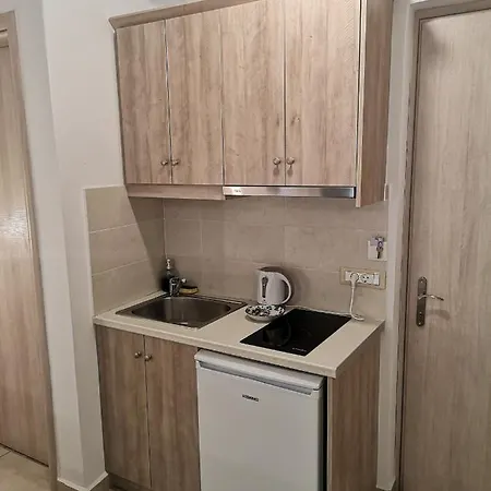 Hotel apartamentowy Porfyris And 4*