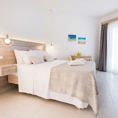 Porfyris And Hotel apartamentowy