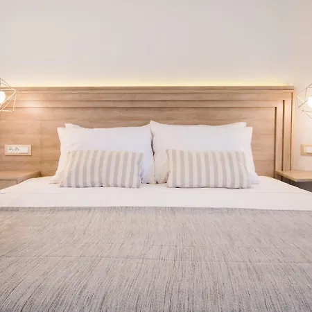 Hotel apartamentowy Porfyris And 4*