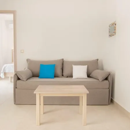 Porfyris And Karpatos