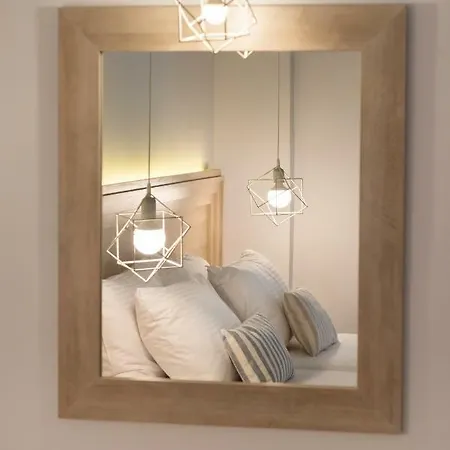 Porfyris And Karpatos