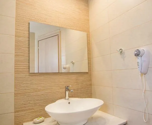 Porfyris And 4* كارباثوس