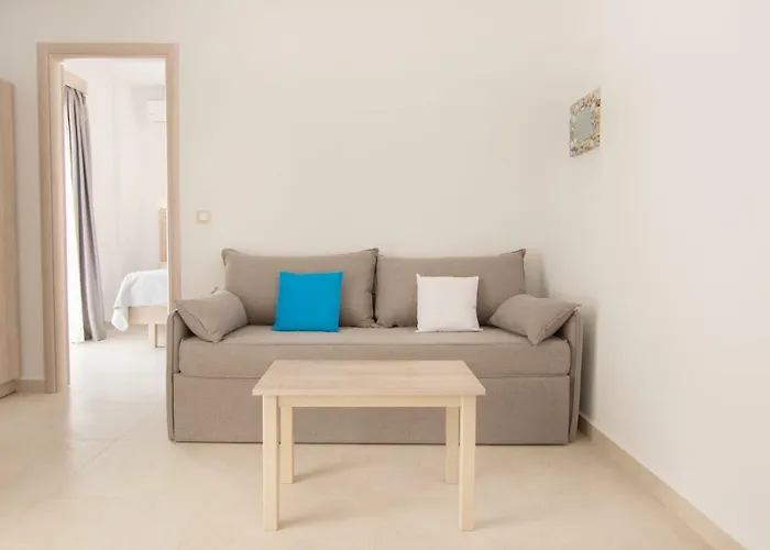 Porfyris And كارباثوس